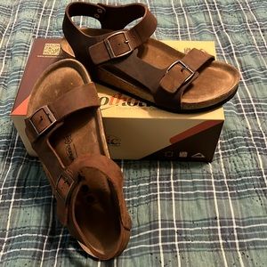 Aerothotic Sandals